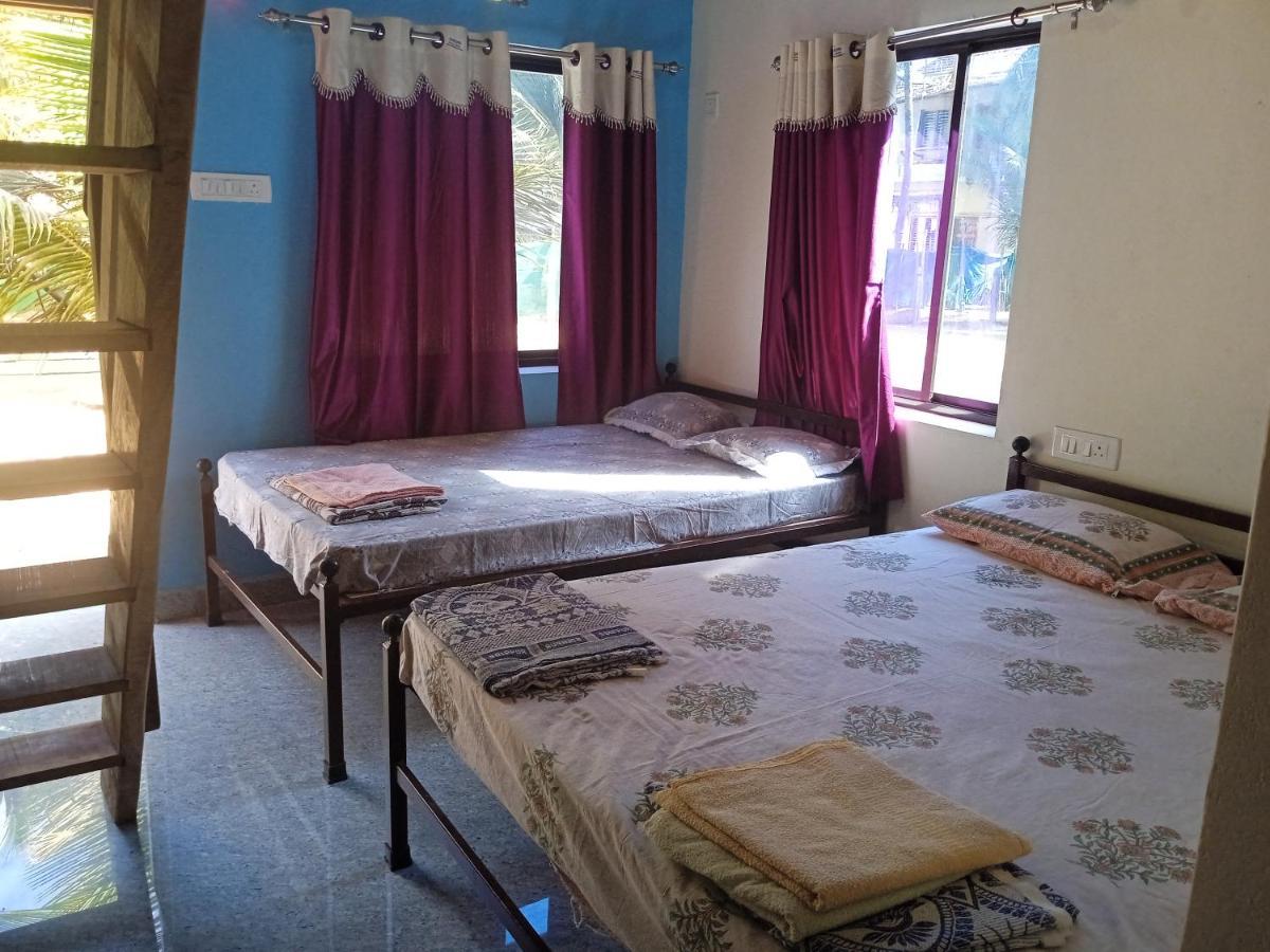 Nisarga Homestay And Beach Resort Gokarna 고카르나 외부 사진